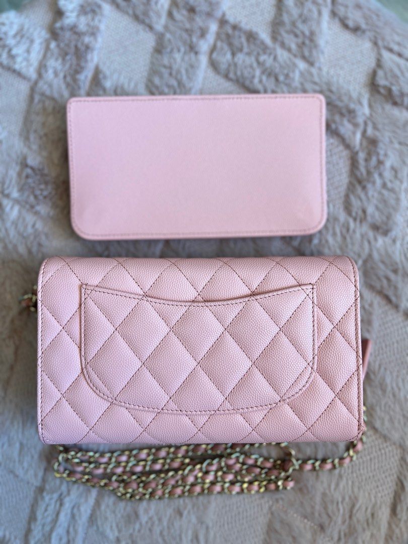 CHANEL, Bags, Auth Chanel 22c Rare Light Pink Caviar Zipped Card Holder  Coin Purse Bnib