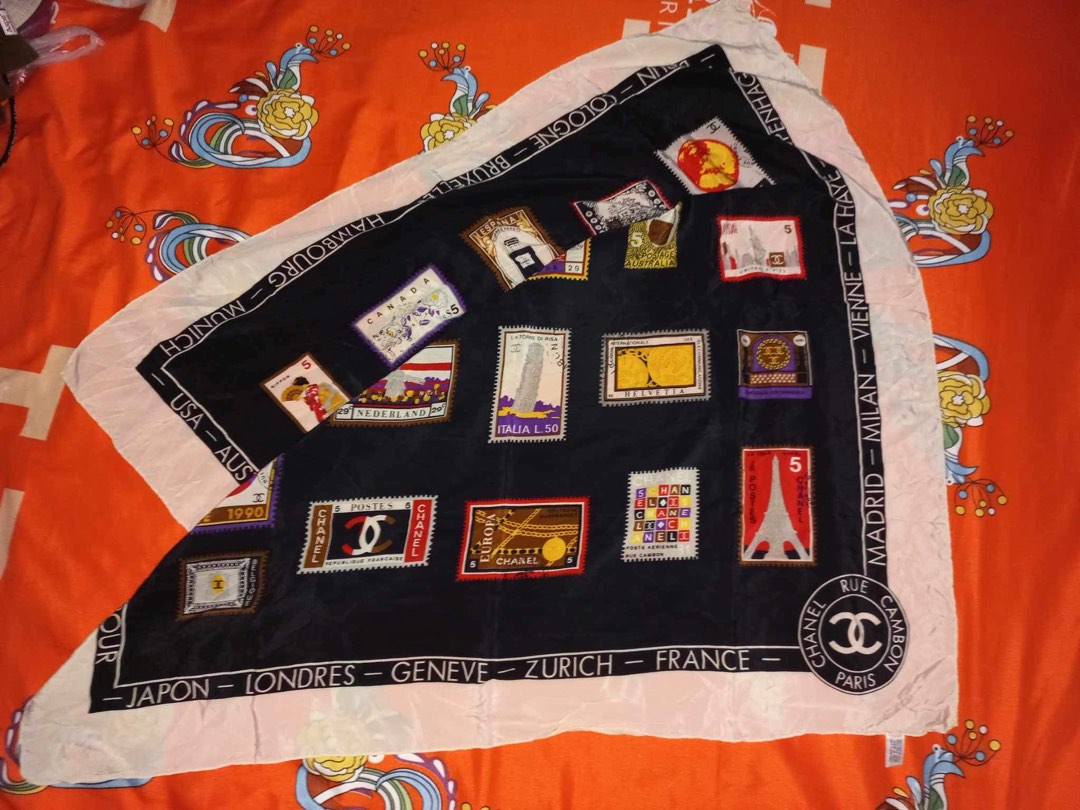 shawl chanel