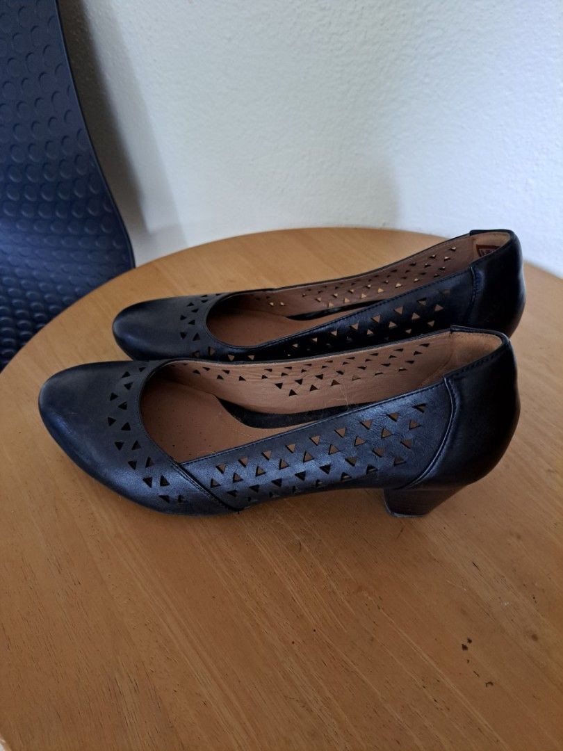Clarks denny deals shoes