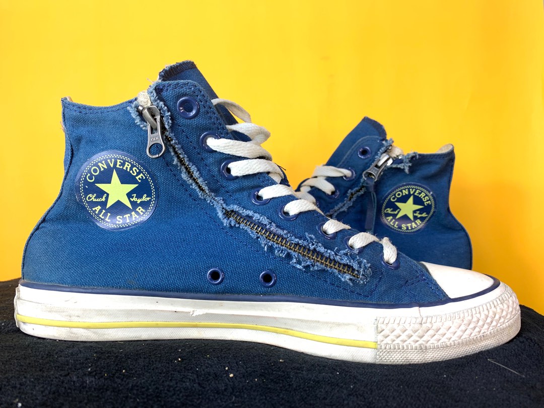 Zip up converse hotsell