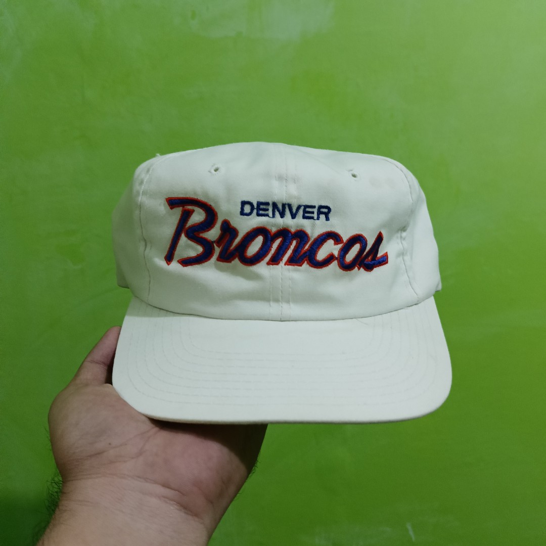 Vintage Denver Broncos Sports Specialties Script Wool Hat, Men's Fashion,  Watches & Accessories, Caps & Hats on Carousell