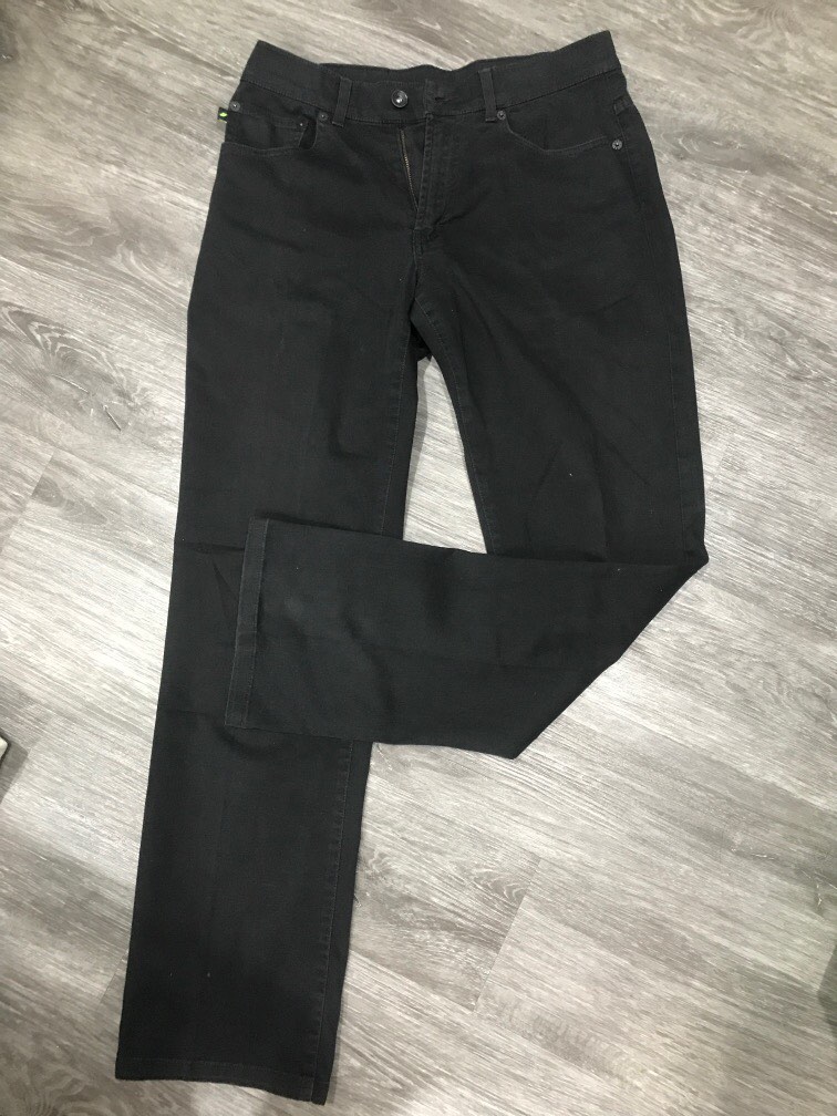 DKNY jeans, Men's Fashion, Bottoms, Jeans on Carousell