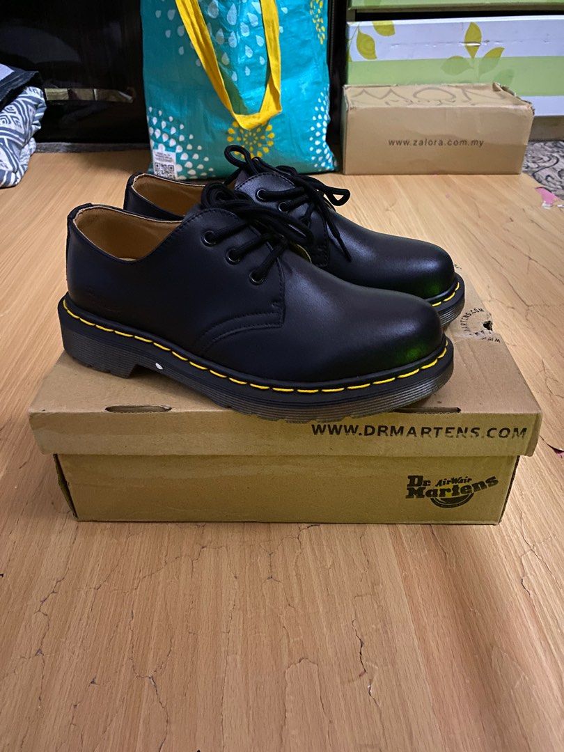 Dr martens 2024 1840