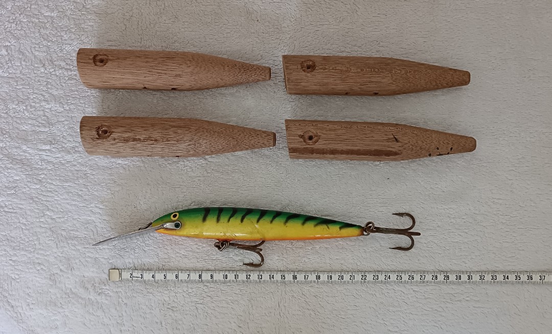 15cm wood popper blanks, Sports Equipment, Fishing on Carousell