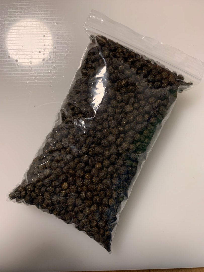Fresh Fertiliser 200g - Rabbit Poop, Furniture & Home Living, Gardening ...