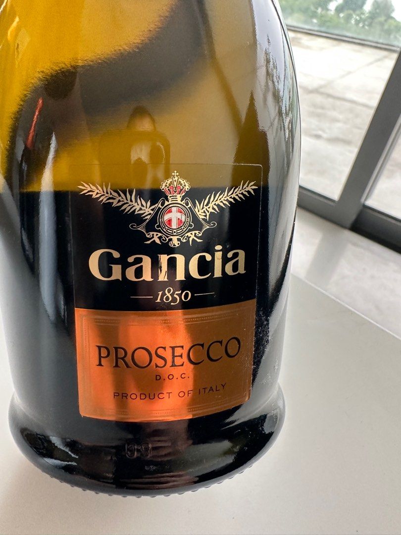Gancia Prosecco DOC Brut Sparkling Wine NV 750 ml, Food & Drinks ...