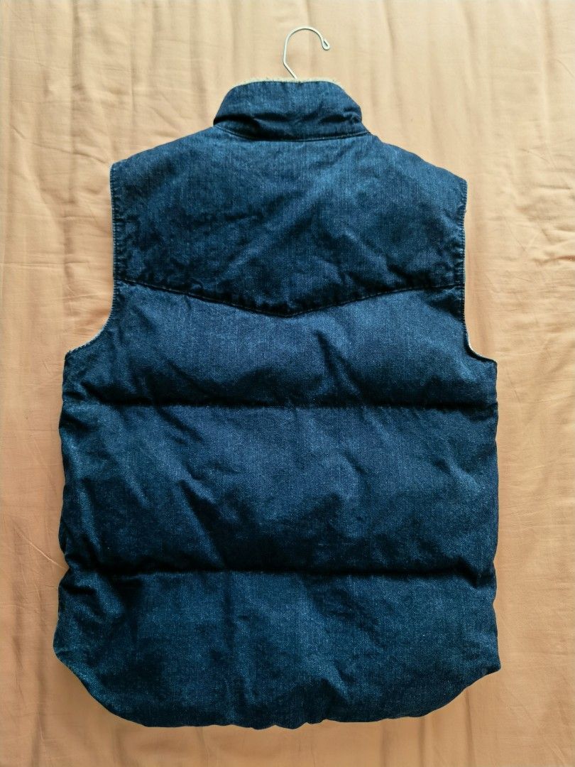 Gap men's vests shop