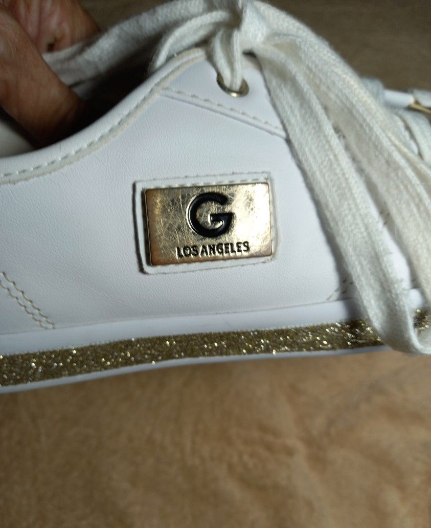 gbg guess sneakers