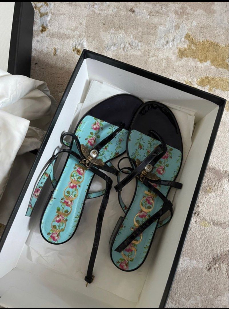 Gucci top sandals bee