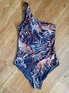 (Category: ) located in . Submitted by illyandbud (Listing ID 1250983944, Image 1). Description: .