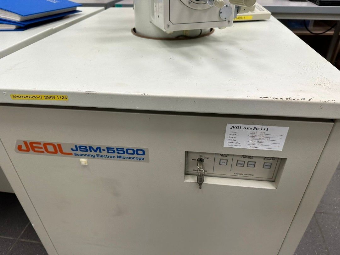 Jeol jsm 5500 scanning electron microscope for sale 7500 per set