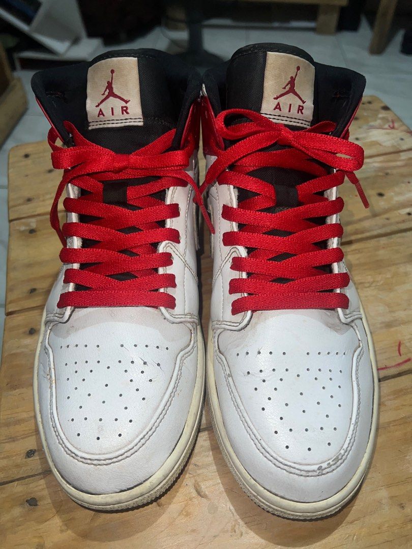 Jordan 1 Mid Chicago White Black Gym Red size 8.5 Men s Fashion