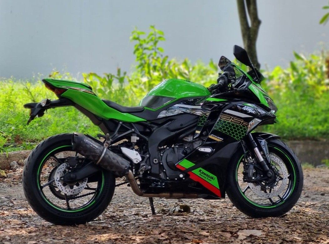 Kawasaki ninja zx25r cheap abs se