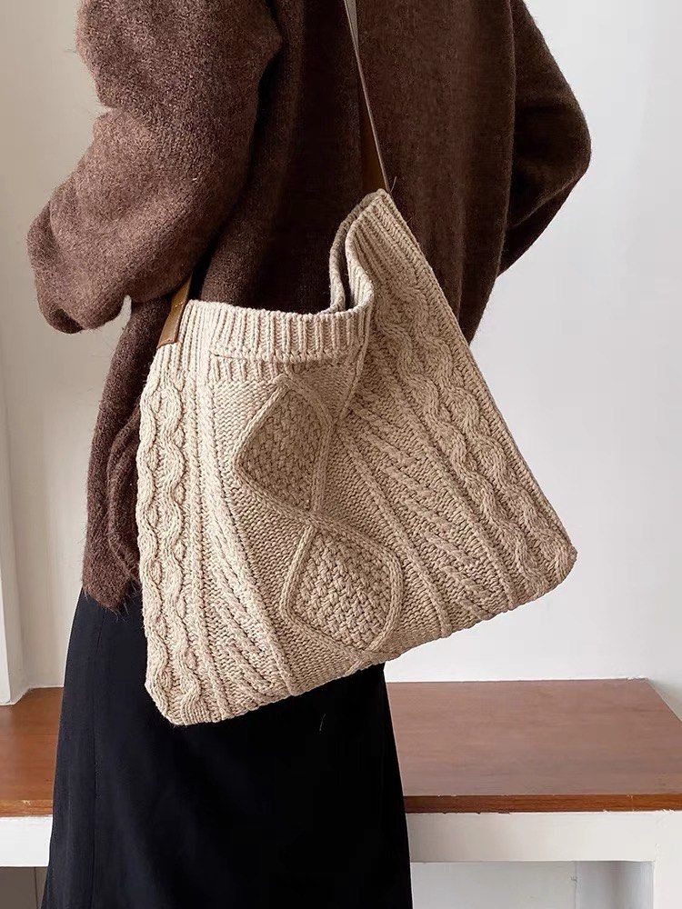 Casual ladies bag store