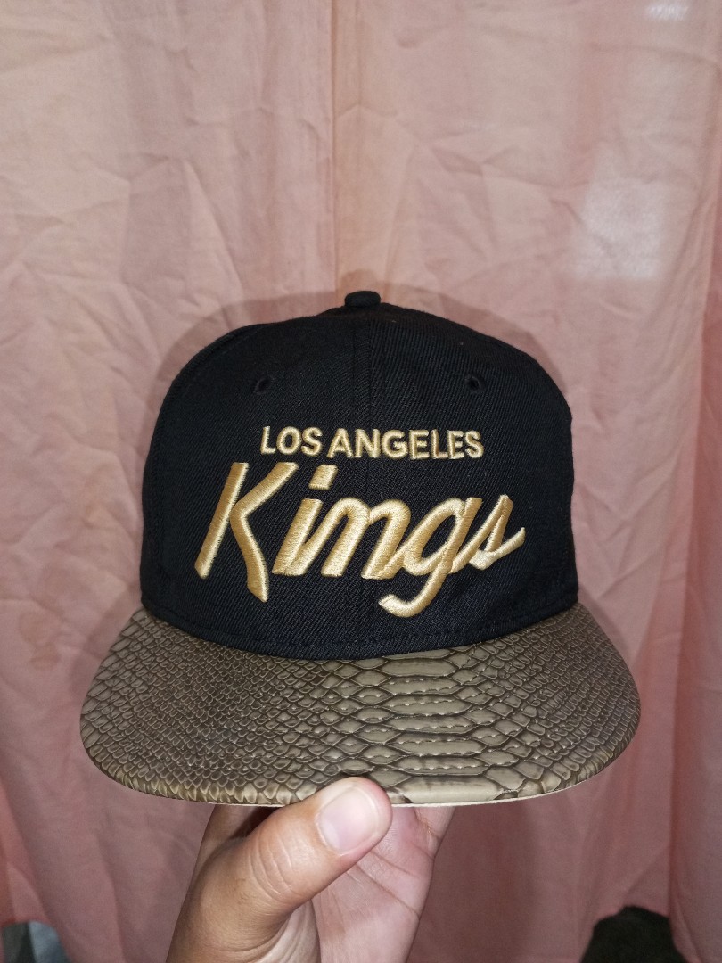 LA kings hat on Carousell