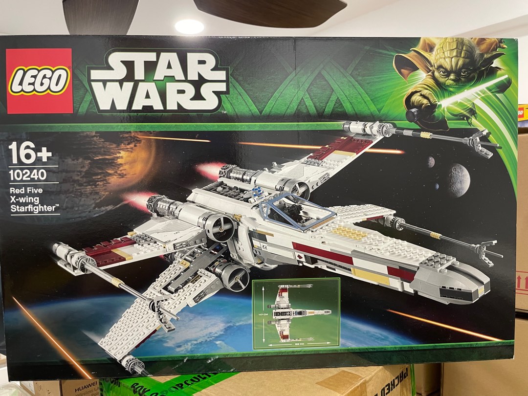 Lego 10240 review top