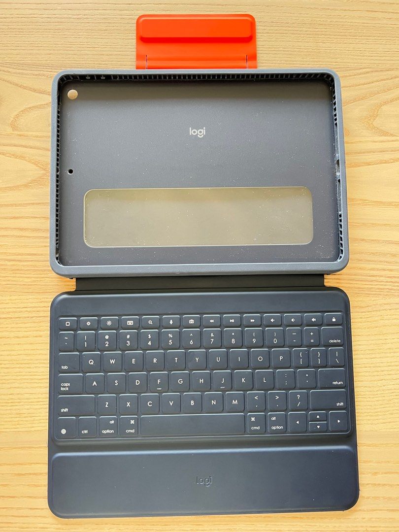Logitech Rugged Combo 3 Keyboard case for iPad 7, 8,9, Computers & Tech ...