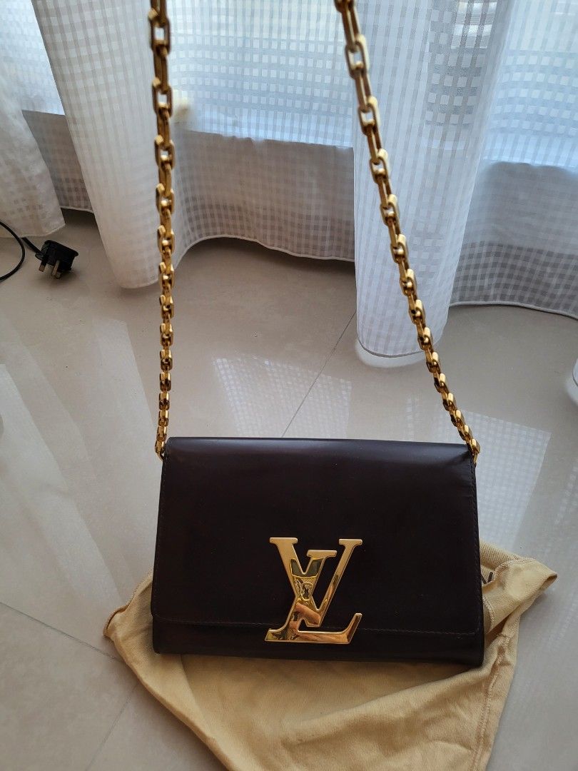 Louis vuitton 2025 chain louise gm