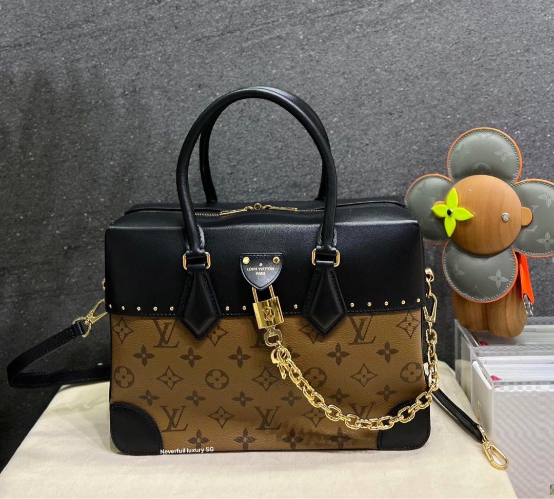 Louis Vuitton Reverse Monogram City Malle MM