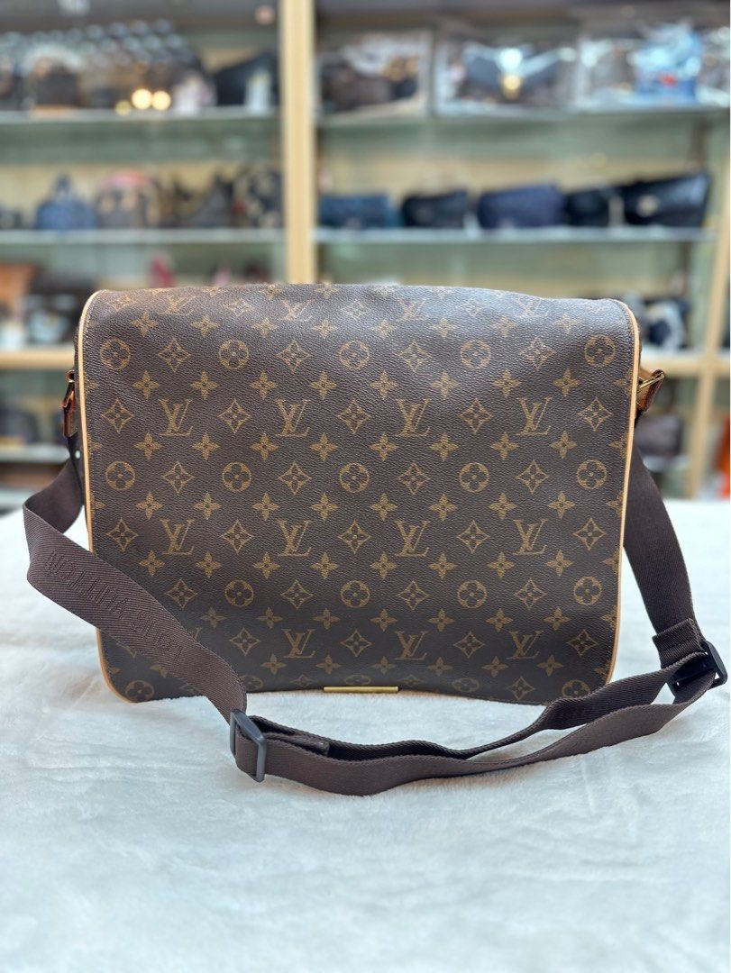 LV Louis Vuitton Spontini Shoulder Bag Monogram Canvas GHW