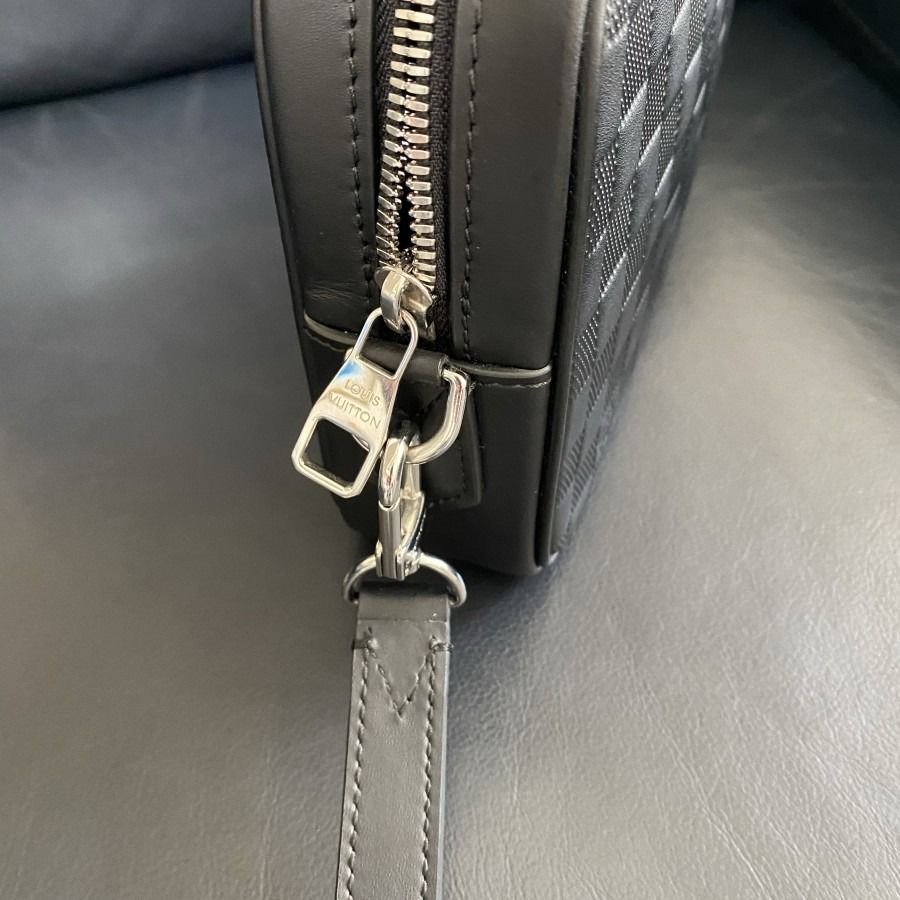 Louis Vuitton Pochette Kasai In Bl M