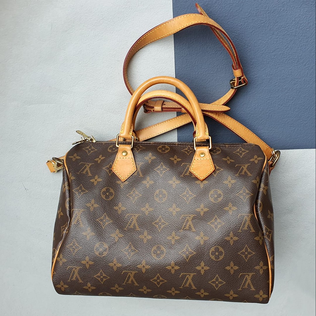 LV Speedy Bandouliere 30cm Bag, Luxury, Bags & Wallets on Carousell