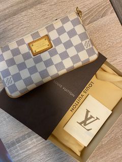LV wallet