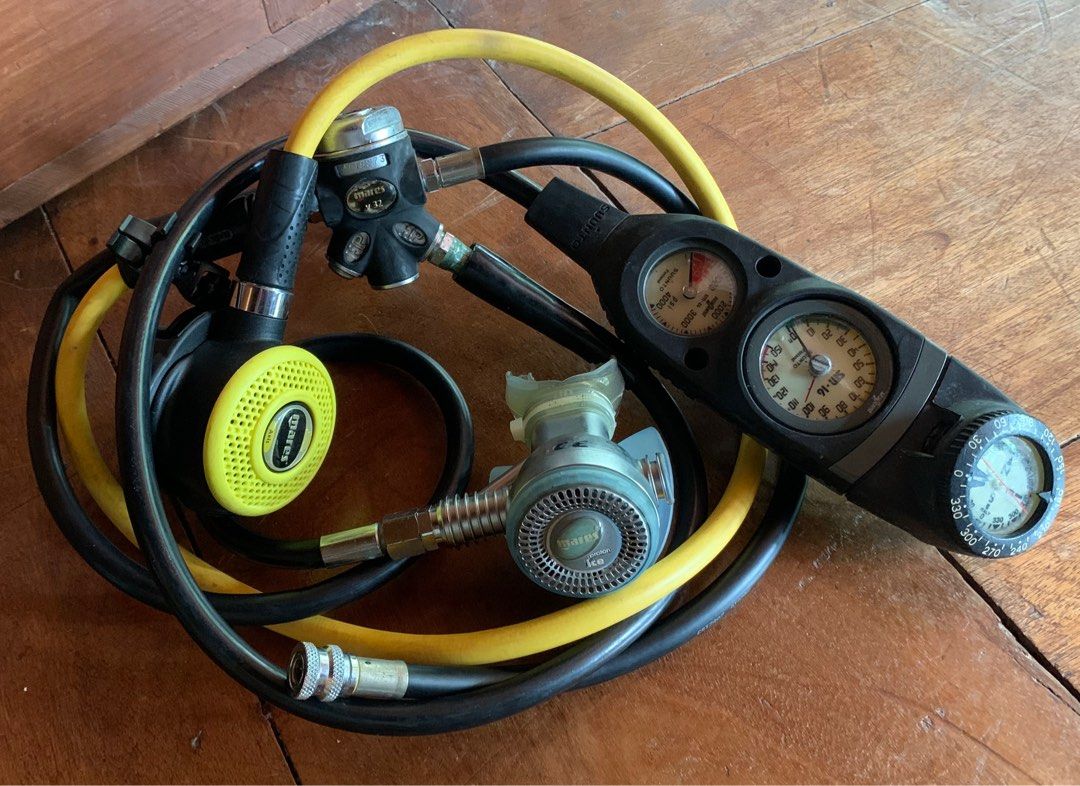 Mares 🇮🇹 V32 Proton ice complete scuba regulator pro set (Category: Water Sports) located in Makati City. Submitted by diversgodeeper (Listing ID 1250961413, Image 1). Description: For sale is a very nice Mares V32 proton ice scuba set with gauges. PLEASE VIEW ALL PICTURES, as you will receive the exact item seen. *All scuba gear/life support equipment must be serviced and or inspected by a certified technician before used!* Please email for mo