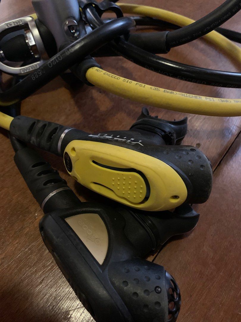 Mares/Dacor 🇮🇹 Viper gold MV scuba regulator pro set (Category: Water Sports) located in Makati City. Submitted by diversgodeeper (Listing ID 1250962941, Image 2). Description: For sale is a very nice Mares/Dacor Viper Gold MV scuba set with gauges. PLEASE VIEW ALL PICTURES, as you will receive the exact item seen. *All scuba gear/life support equipment must be serviced and or inspected by a certified technician before used!* Please email for m