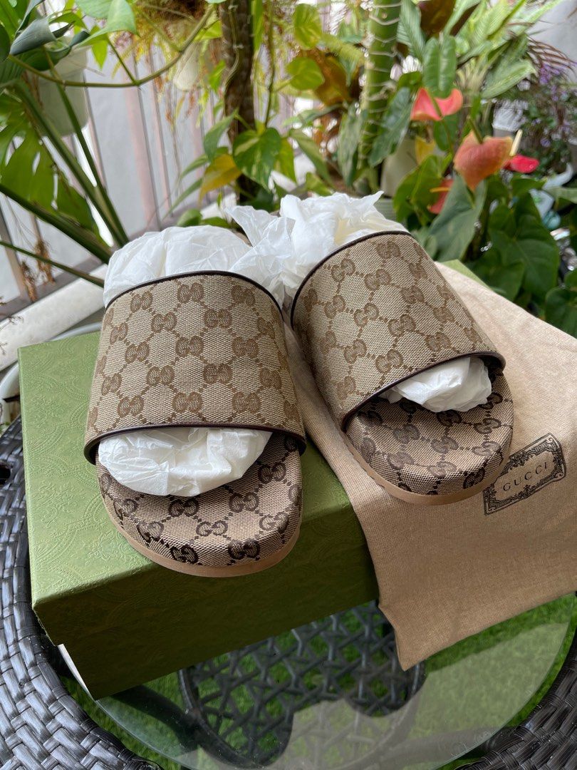Gucci men's gg new arrivals canvas slide sandal