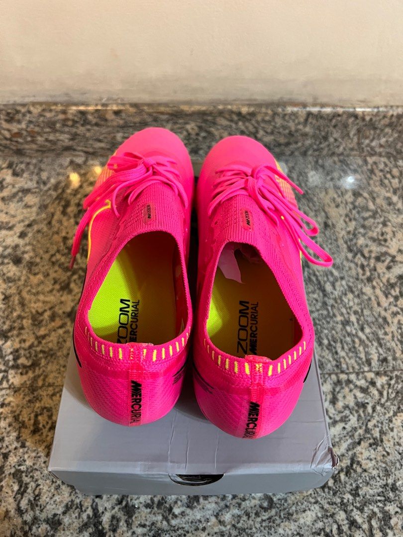 mercurial vapor size 9.5