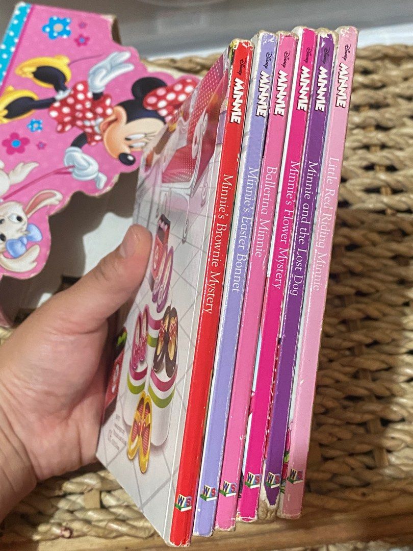 Minnie Mouse Board Book Set of 6 on Carousell