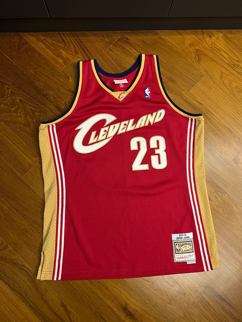 LeBron James Jersey  Cleveland Cavaliers Jersey Mitchell & Ness