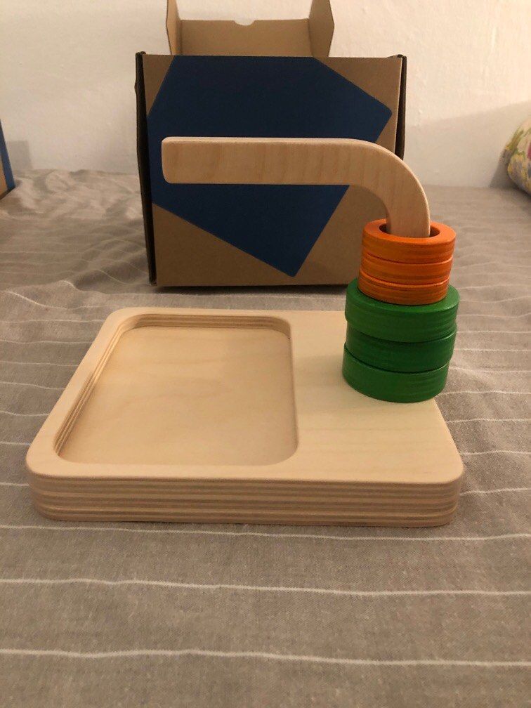 Monti kids Montessori curved dowel toy