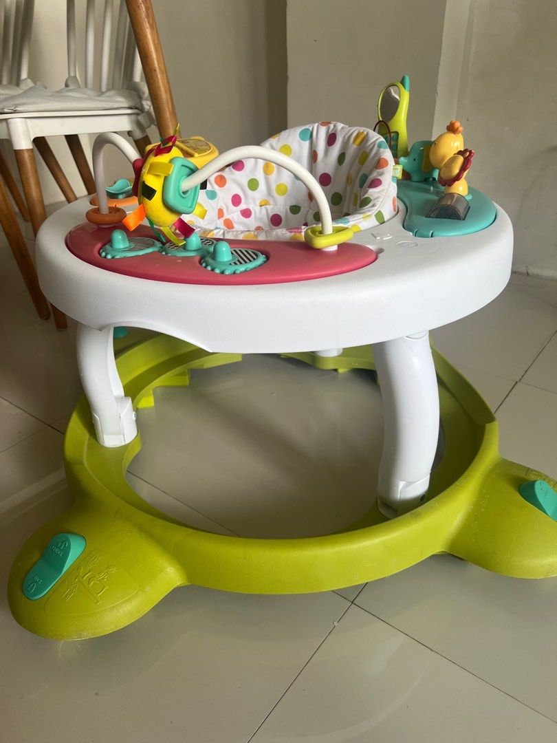 Harga baby outlet walker mothercare