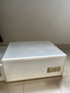 （分類：）位於 。 由 snowiepak 提交（商品編號 1250947261，圖片 1）。簡介： 。