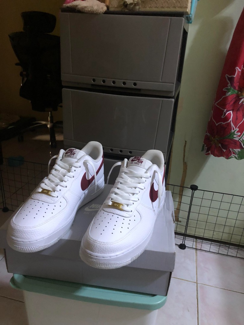 Nike Air Force 1'07 -size 10us -White/white/Team red colorway