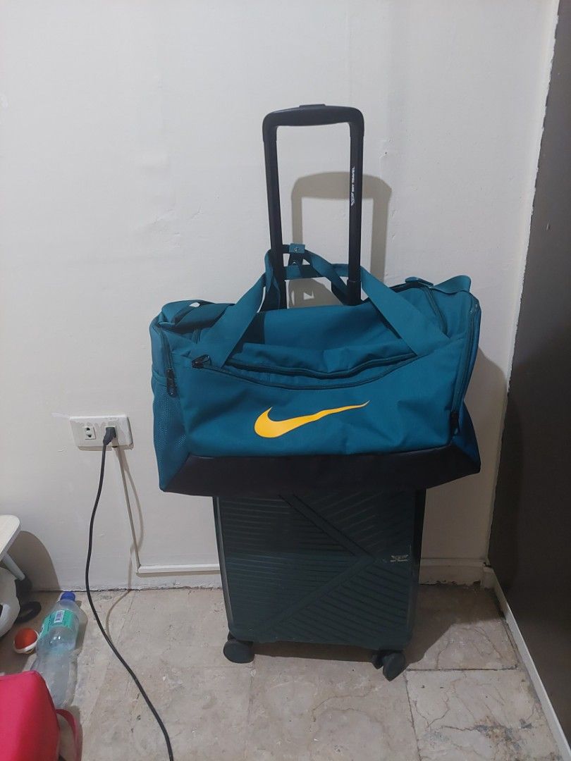 Nike Brasilia 9.5 Training Duffel Bag (Small, 41L) - Geode Teal, Women's  Fashion, Bags & Wallets, Shoulder Bags on Carousell