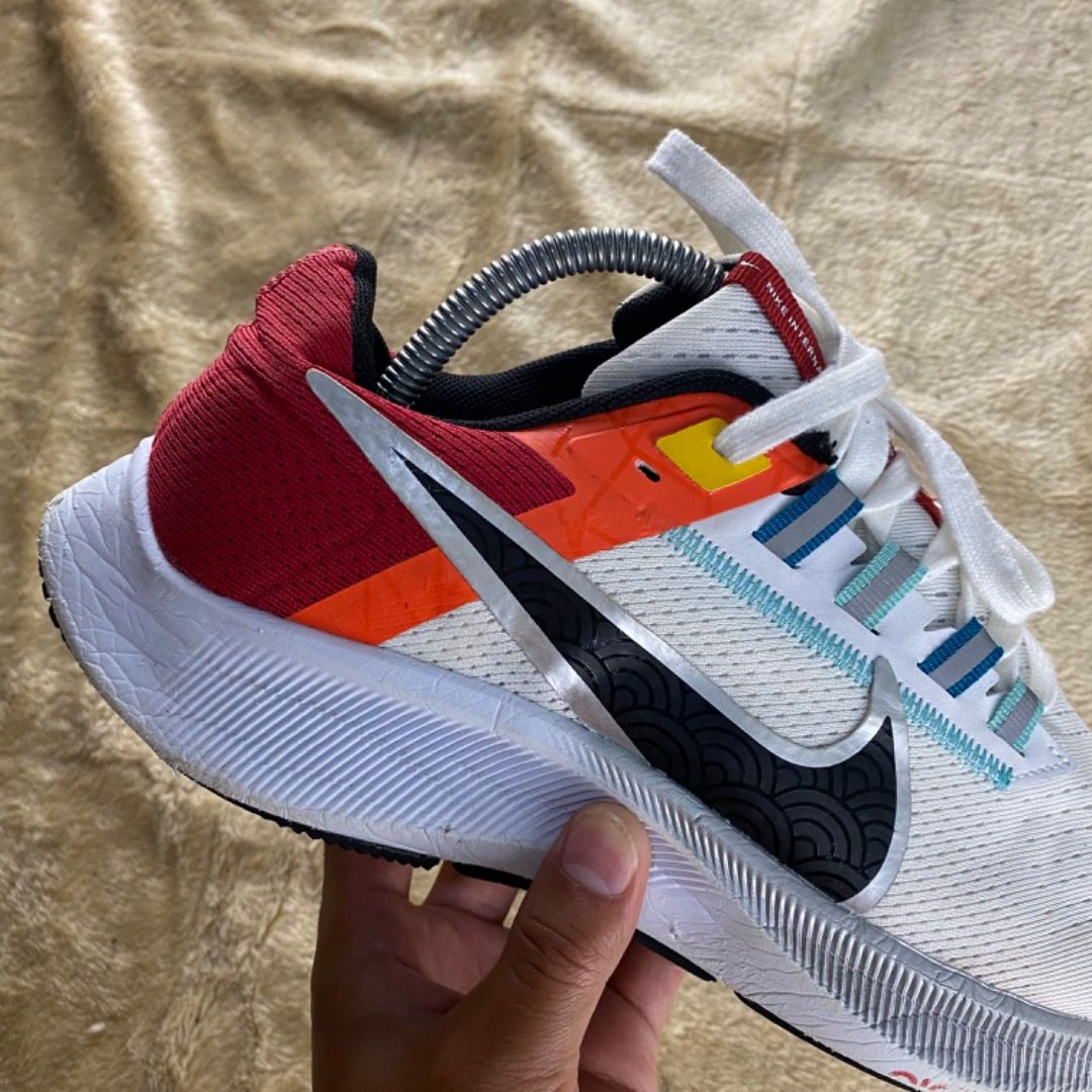 Nike international Men s Fashion Footwear Sneakers on Carousell