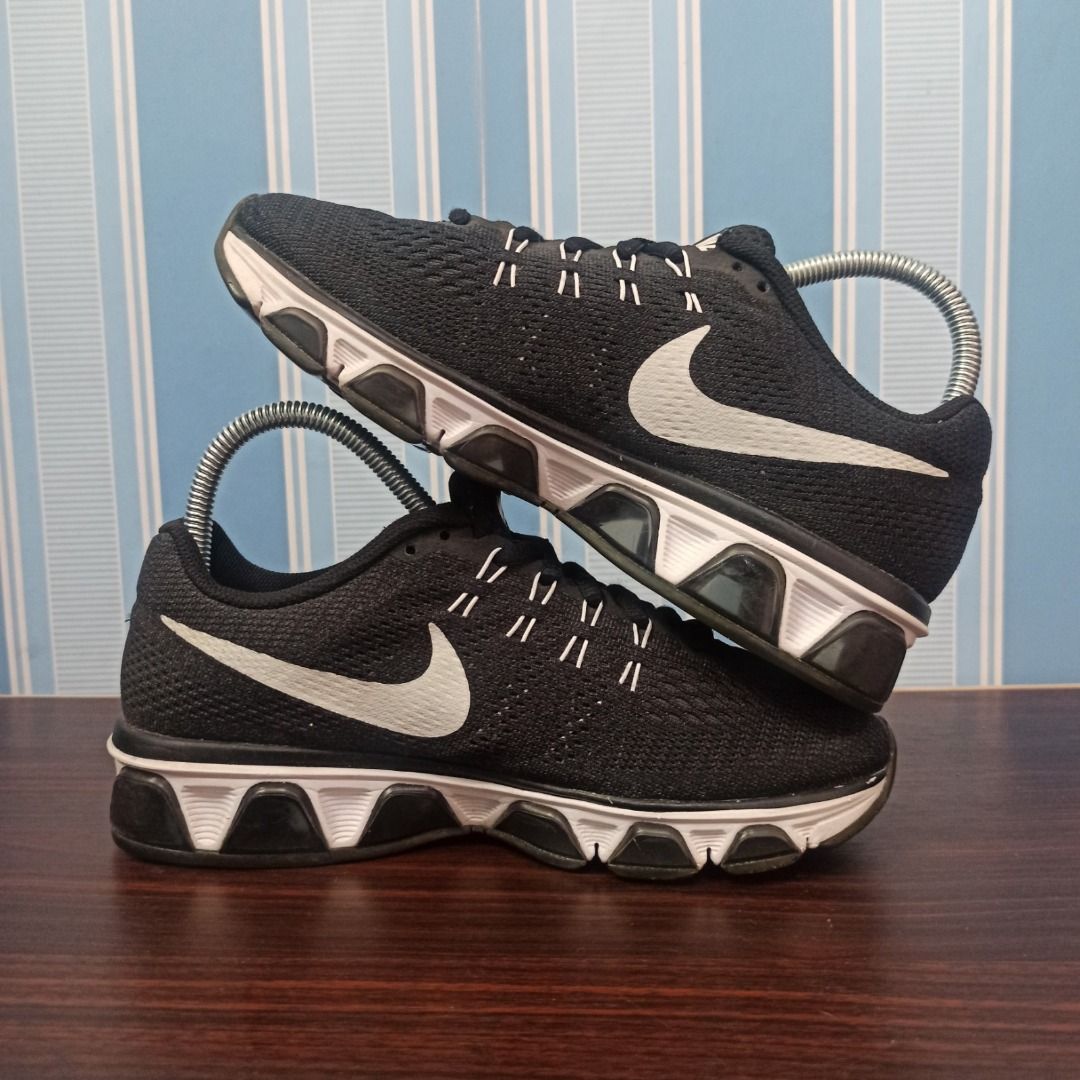 Nike tailwind deals 8 price
