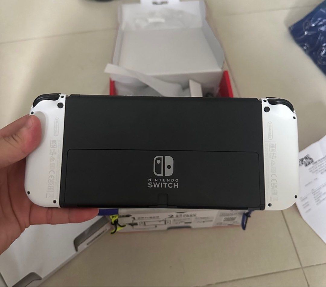 Nintendo Switch 極新(OLED款式), 電子遊戲, 電子遊戲機