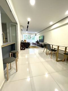 Must See! One of a kind! Beautifully Renovated Unit. No Extension needed, pure selling!