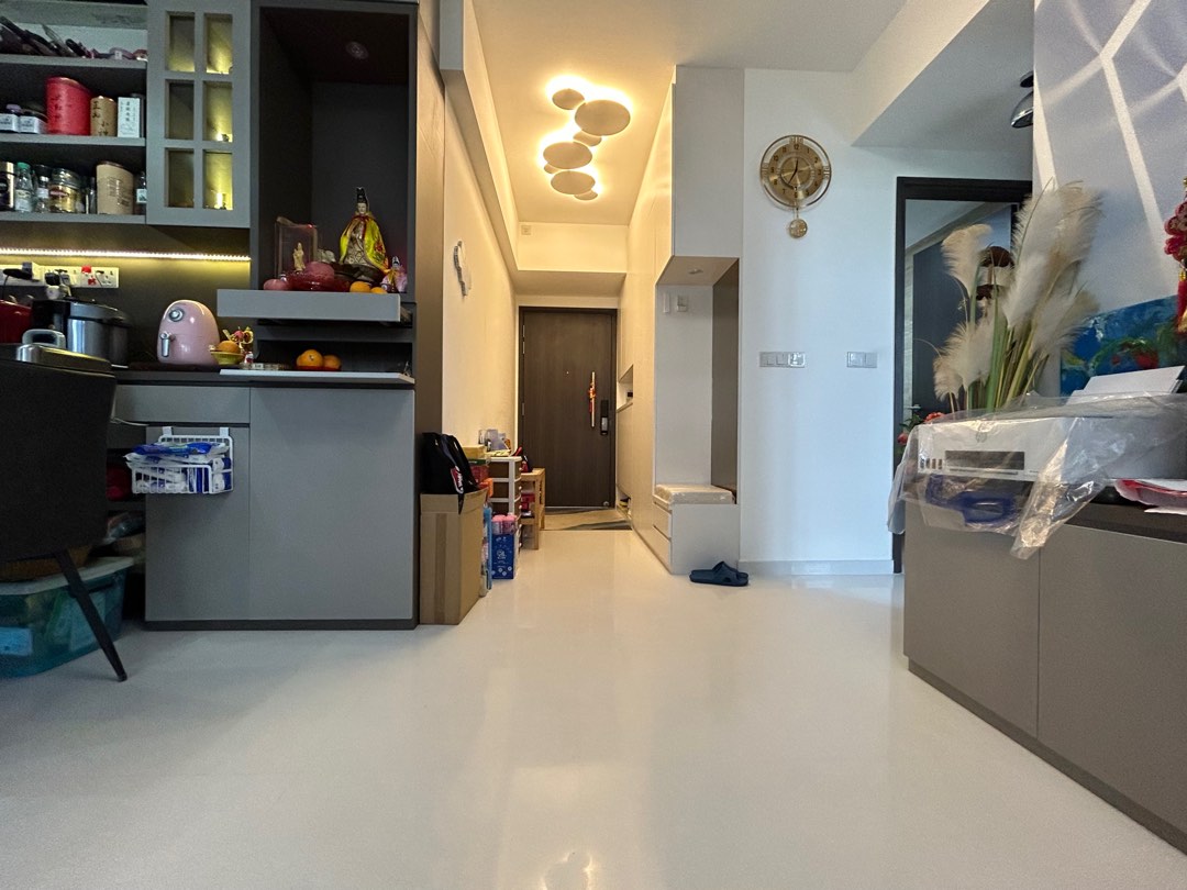 (Category: ) located in . Submitted by Ruizhe (Listing ID 1250957616, Image 1). Description: .