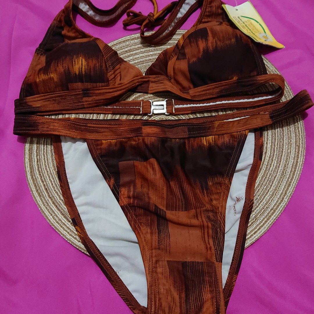 One piece bikini set swimsuit on Carousell