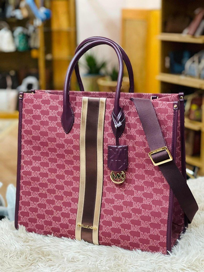 💯ORIGINAL MICHAEL KORS LARGE MIRELLA MULBERRY (Category: Luxury Bags & Wallets) located in Quezon City. Submitted by ashongsstore (Listing ID 1250954650, Image 1). Description: Sale .