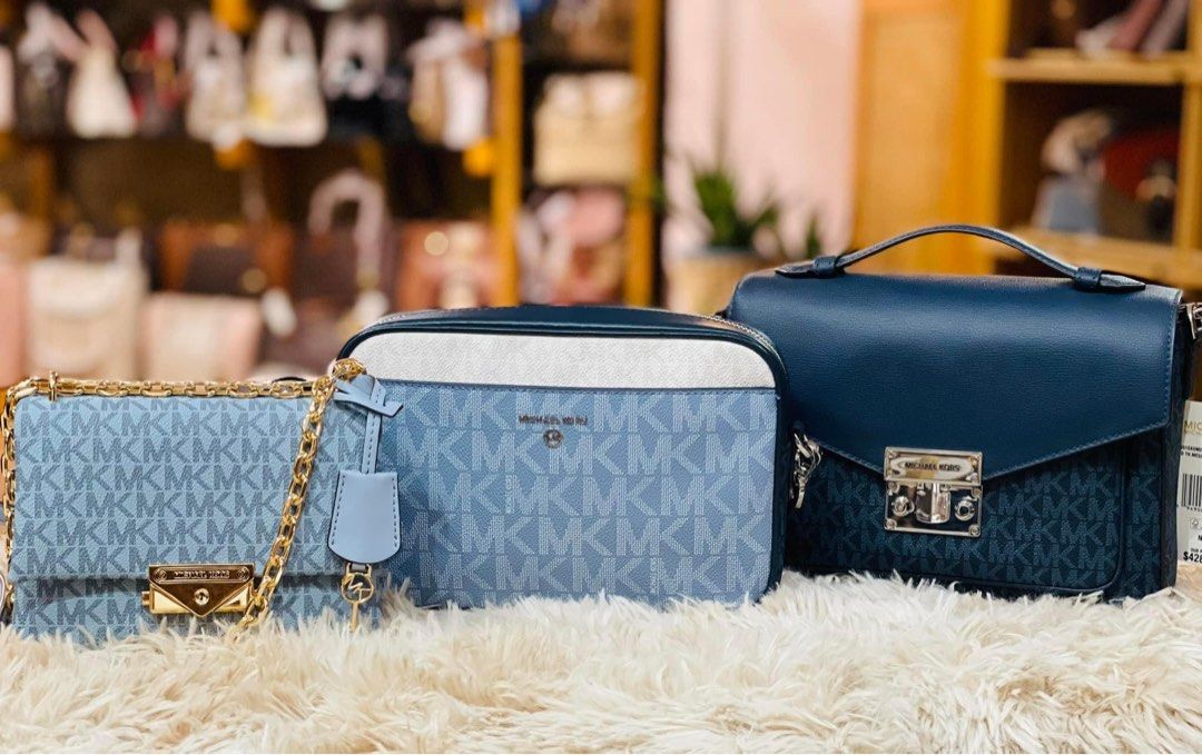Michael kors admiral handbag deals