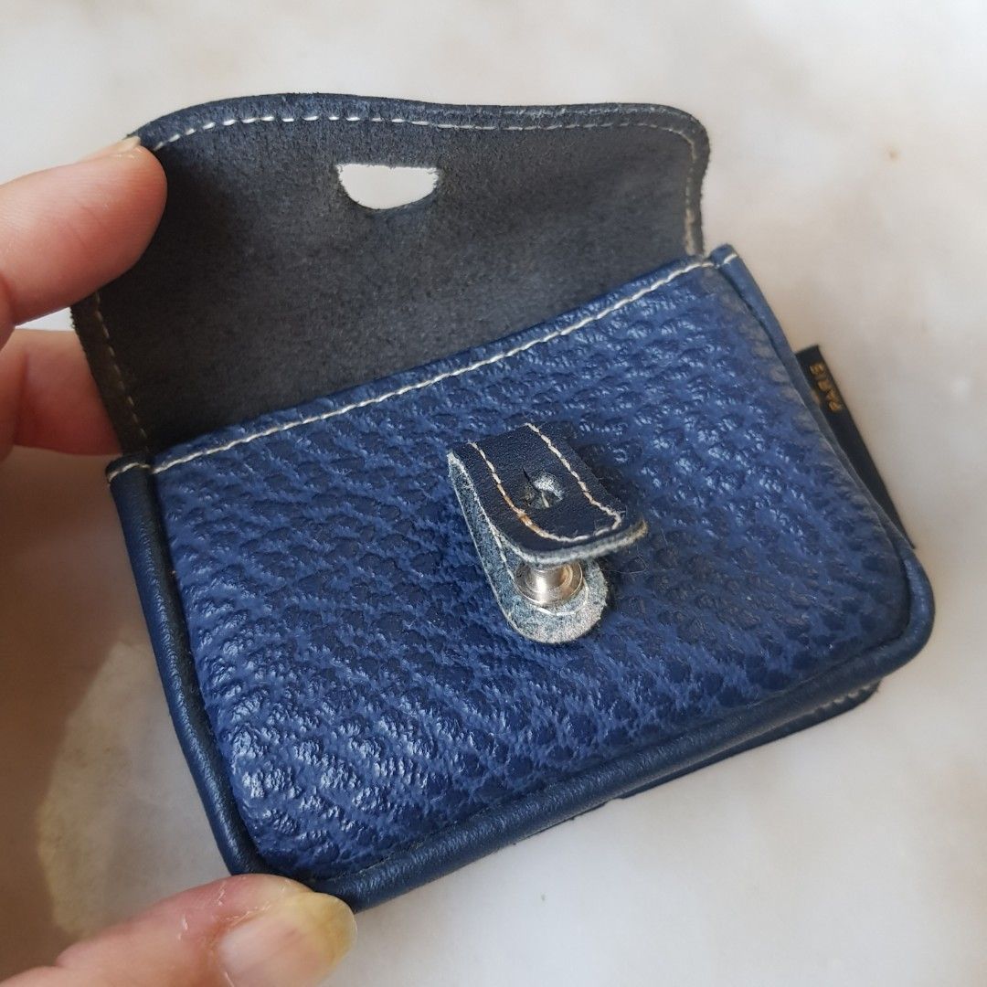 Paquetage boutique store