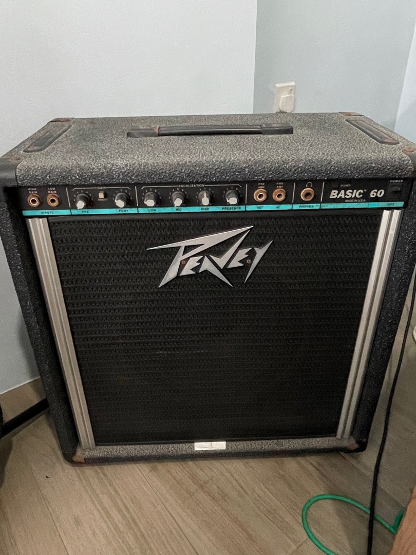 Peavey basic clearance 60 bass amp