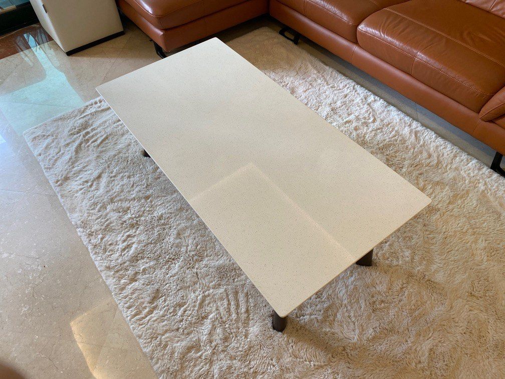 Beautiful Quartz Coffee Table from Cellini (UP 550), Furniture & Home