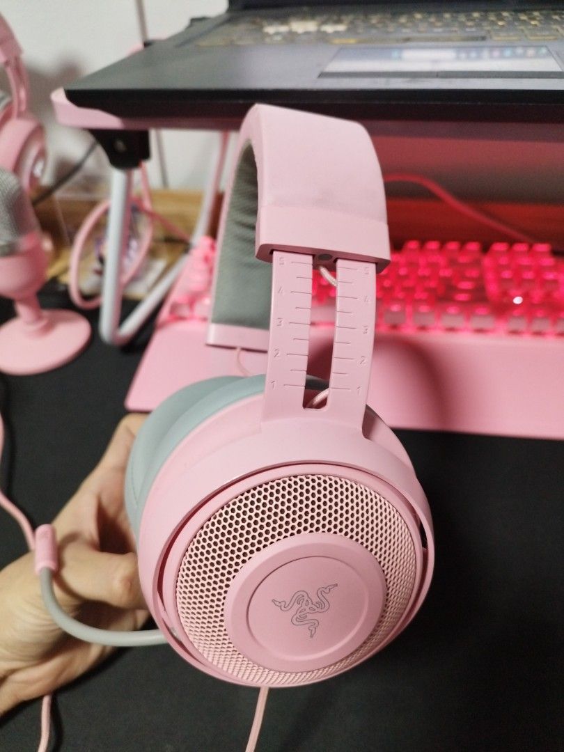 razer pink headset, Audio, Headphones & Headsets on Carousell